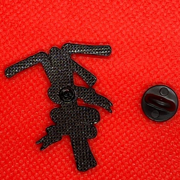 No Straw Please Pin Brooch - Picture 2 of 2